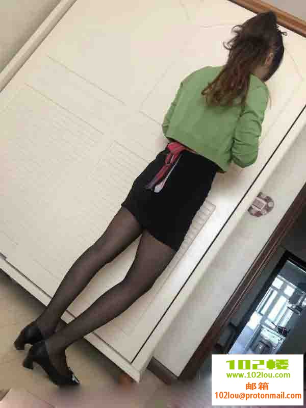 230600xgswwzcy7z6w7c7c.jpg