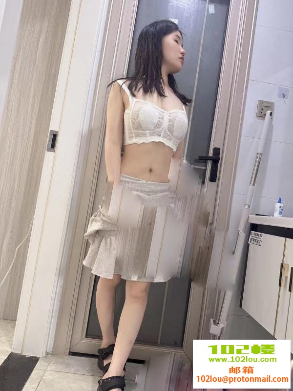 213731q1umgx269m0jz19w.jpg